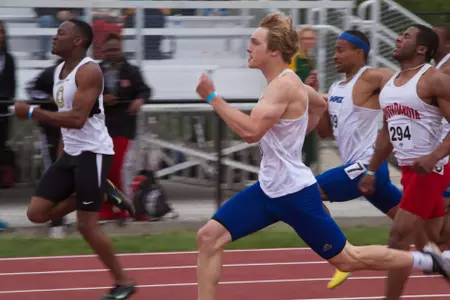 ?Roos Travel To Southern Illinois for Bill Cornell Spring Classic