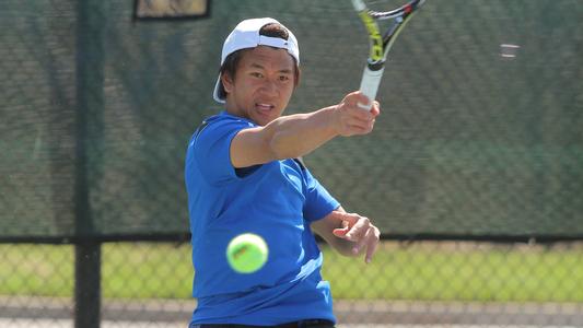 Bearcats End 'Roos Streak in Tight Match, 4-3