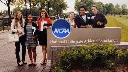 Dyson attends NCAA Career in Sports Forum