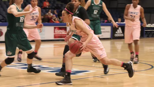 Washington's Career-High, Clutch Free Throws Lead 'Roos To Win Over Wolverines