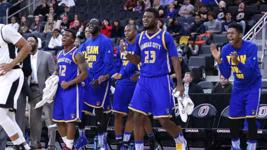 Kangaroos Rally, Take Out Drake on the Road, 79-73