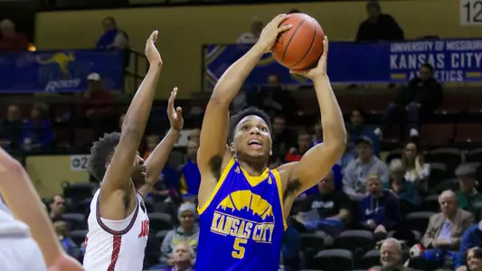 UMKC Earns 22-Point Victory Over William Jewell on Kansas City Day