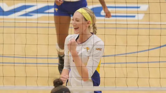 Roos Get Revenge on Utah Valley with 3-1 Victory