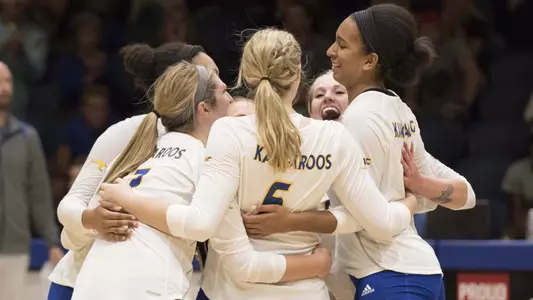 UMKC Welcomes in Cougars for WAC Tilt