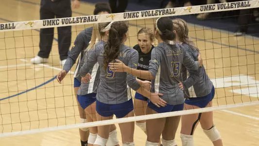 Roos Hit The Road For Matches With Cougars, Redhawks