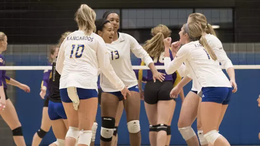 Roos To Face Rival Cougars, Newcomer Lancers In WAC Home Opening Weekend