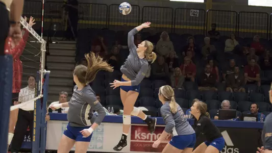 Roos Fall To Aggies At SRC