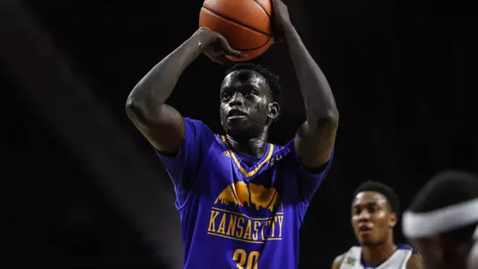 Roos Hit the Road for Nonconference Matchup at USC Upstate