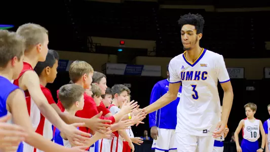 Roos Welcome Chicago State for Home Finale Saturday