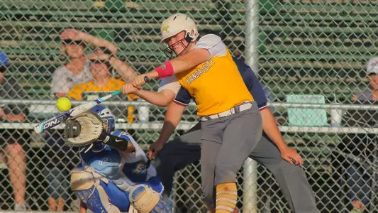 Four Home Runs Highlight Split With Seattle U