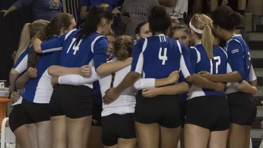 UMKC Heads West for Showdown with Wildcats