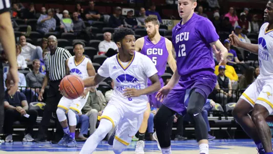 Roos Drop 86-59 Decision to Visiting Lopes