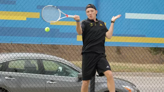 UMKC Notches Second Straight WAC Win over Redhawks