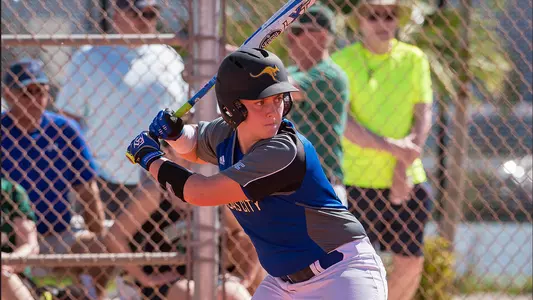 Roos Split Doubleheader With Morgan State