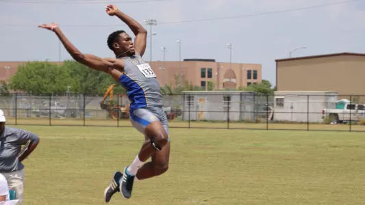 UMKC Wraps-Up Jimmy John's ORU Invitational