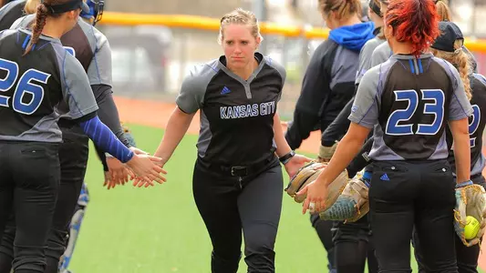 UMKC Closes WAC Play at Grand Canyon