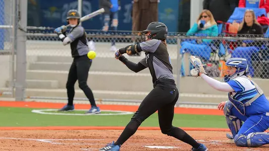 Roos Ready For 2019 Softball Season