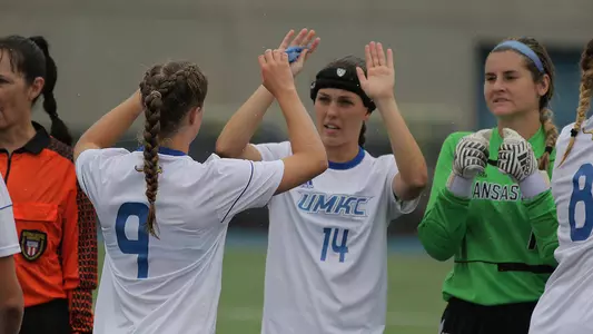 Howard Breaks Career Records During Senior Campaign