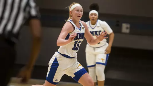 UMKC Faces Tough Test Against Roadrunners on Thursday