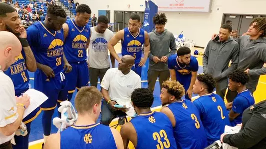 Joiner's Free Throws Are Difference in CSU Bakersfield Win