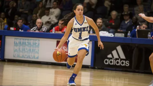 Ivory's Eight Three-Pointers Help Roos Rout Cougars in Conference Opener