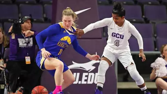 Roos Overcome Slow Start to Defeat Lopes on the Road