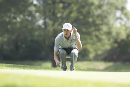 Schellhardt Helps Lead Roos to Sixth-Place Team Placing