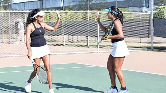 Roos Take Down Redhawks in WAC Quarterfinals