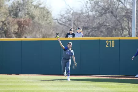 Garcia_Sydney throwing