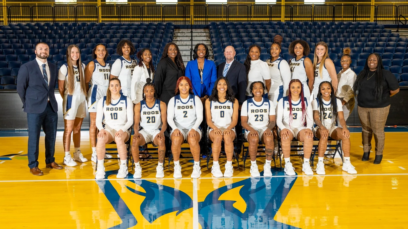 2022-23 WBB Team Photo