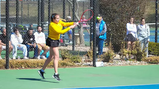 Xibilia Backhand