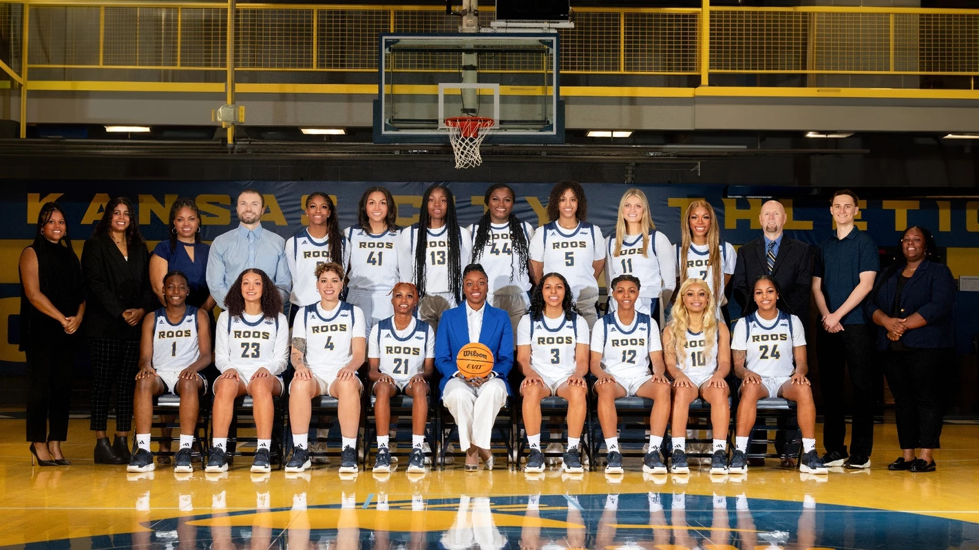 WBB Team Photo 2022-23