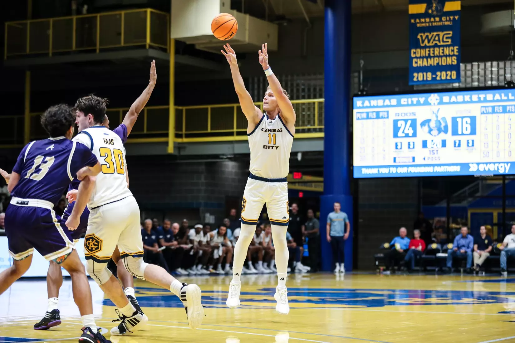 Kansas City Men's Basketball opened the 2023-24 season with a 79-48 home victory over Avila on Nov. 6, 2023.