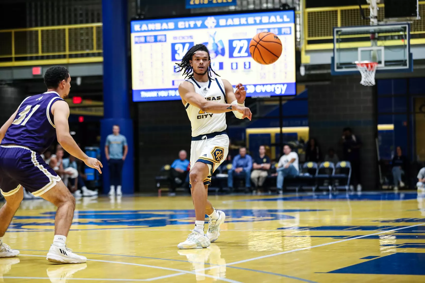 Kansas City Men's Basketball opened the 2023-24 season with a 79-48 home victory over Avila on Nov. 6, 2023.