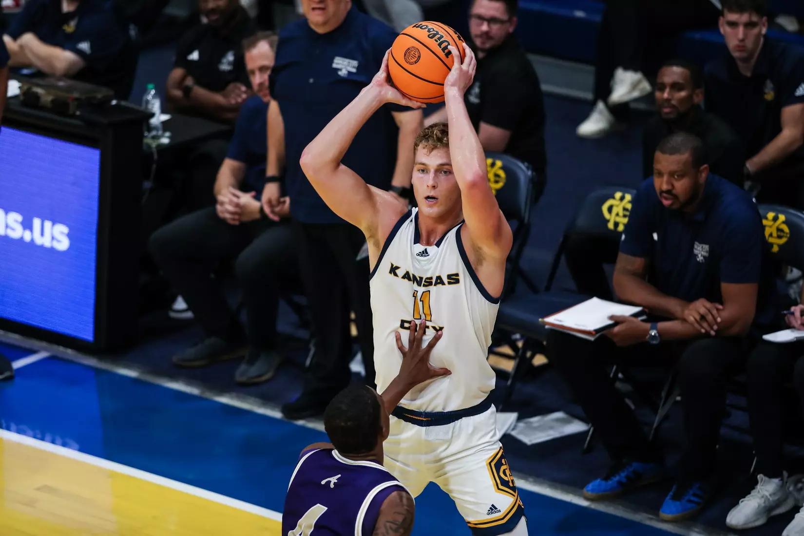 Kansas City Men's Basketball opened the 2023-24 season with a 79-48 home victory over Avila on Nov. 6, 2023.