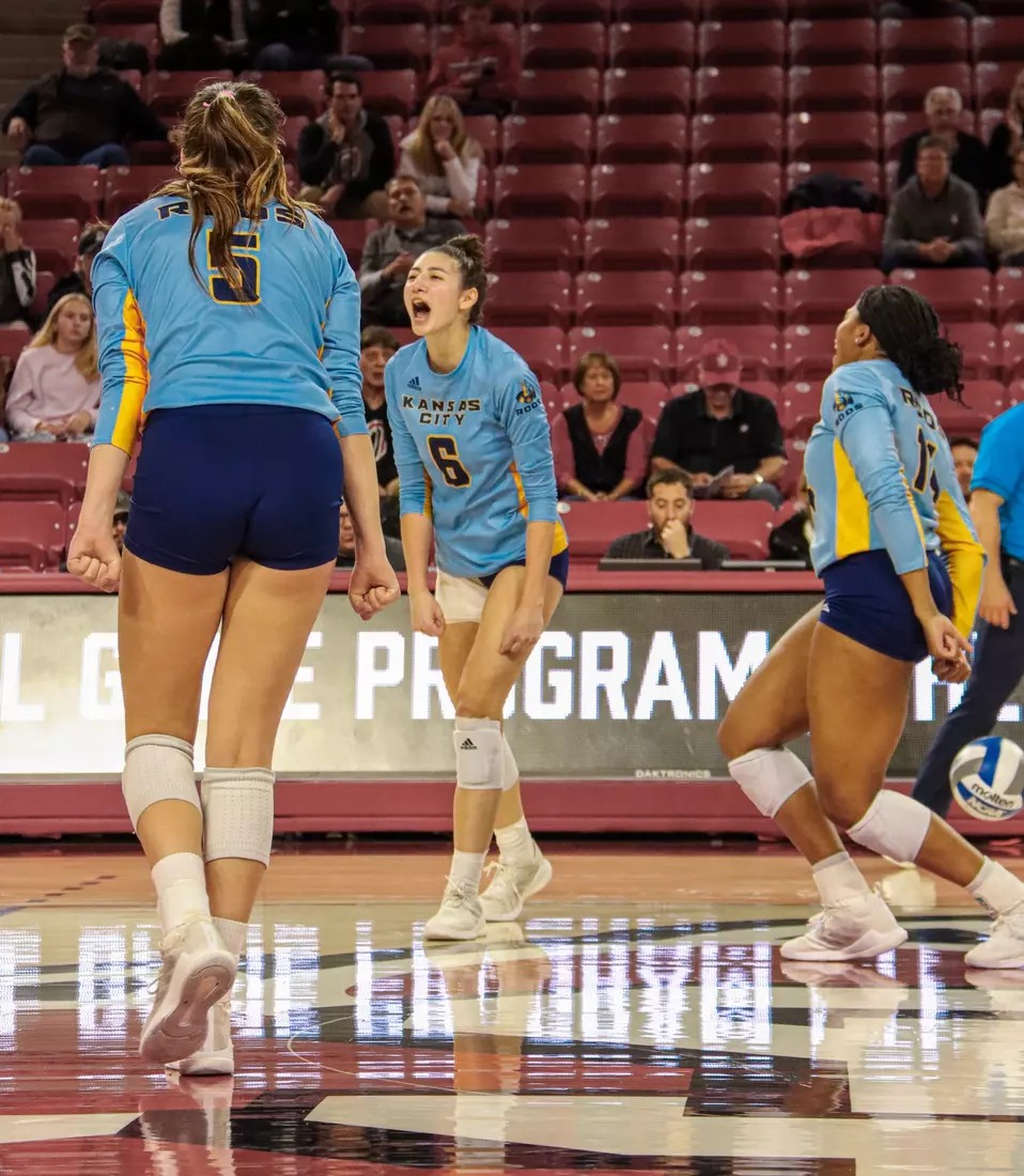 Kansas City Volleyball took the first two sets but could not bring home the championship against #2 Omaha on Nov. 21, 2023.