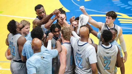 Huddle vs. SEMO