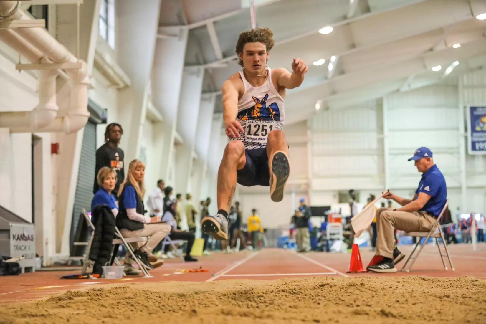 Kansas City Track & Field opened the 2023-24 indoor season at the Bob Timmons Classic on Dec. 2, 2023.