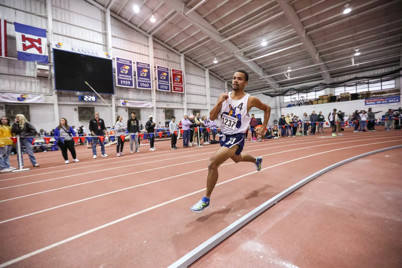 Kansas City Track & Field opened the 2023-24 indoor season at the Bob Timmons Classic on Dec. 2, 2023.