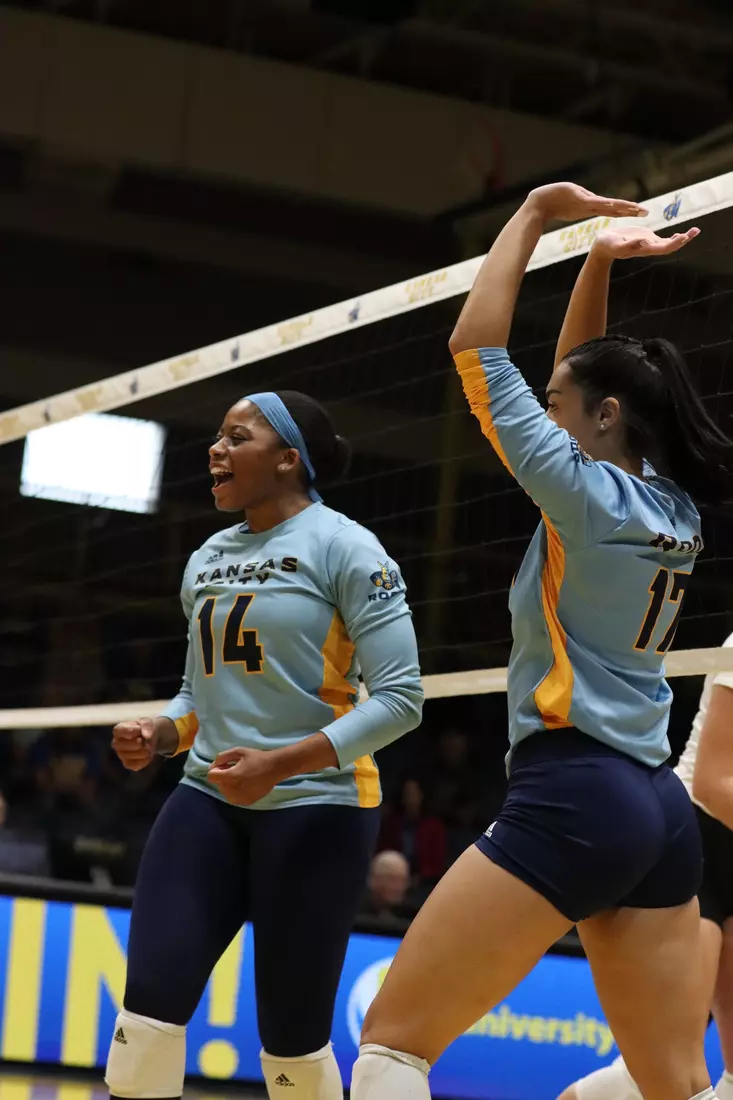 Kansas City Volleyball remained undefeated in Summit League play, pulling out a 3-2 victory over South Dakota State on Sep. 23, 2023.