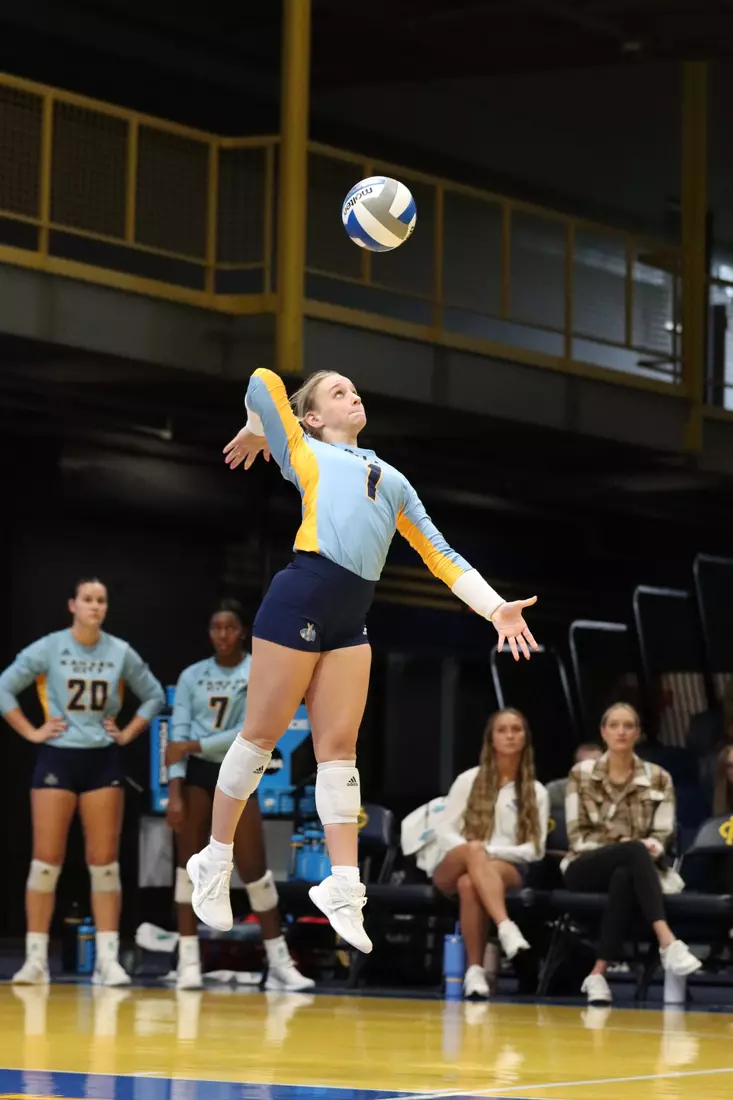 Kansas City Volleyball remained undefeated in Summit League play, pulling out a 3-2 victory over South Dakota State on Sep. 23, 2023.