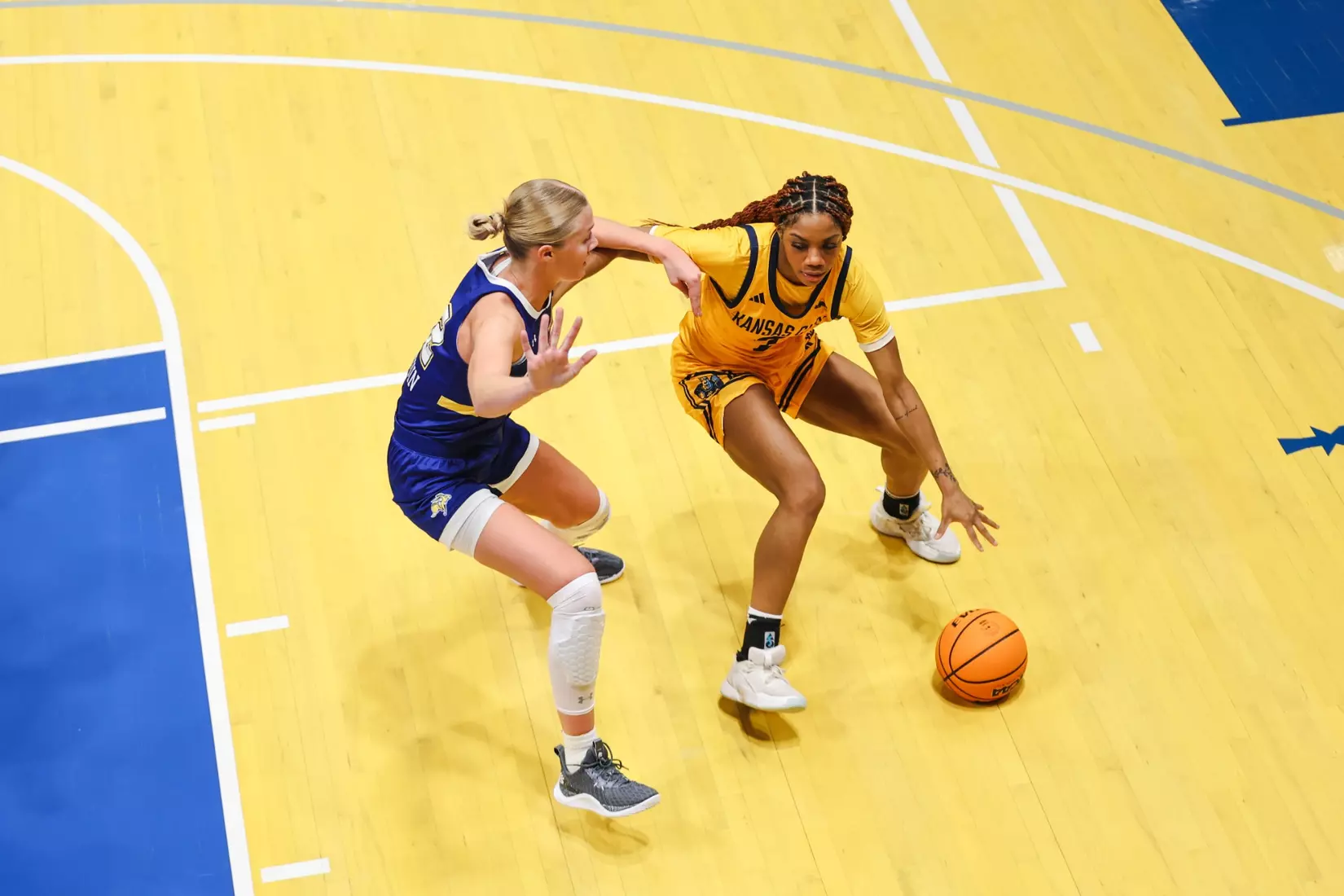 A strong start was not enough for Kansas City Women's Basketball against league-leading South Dakota State on Jan. 25, 2024.