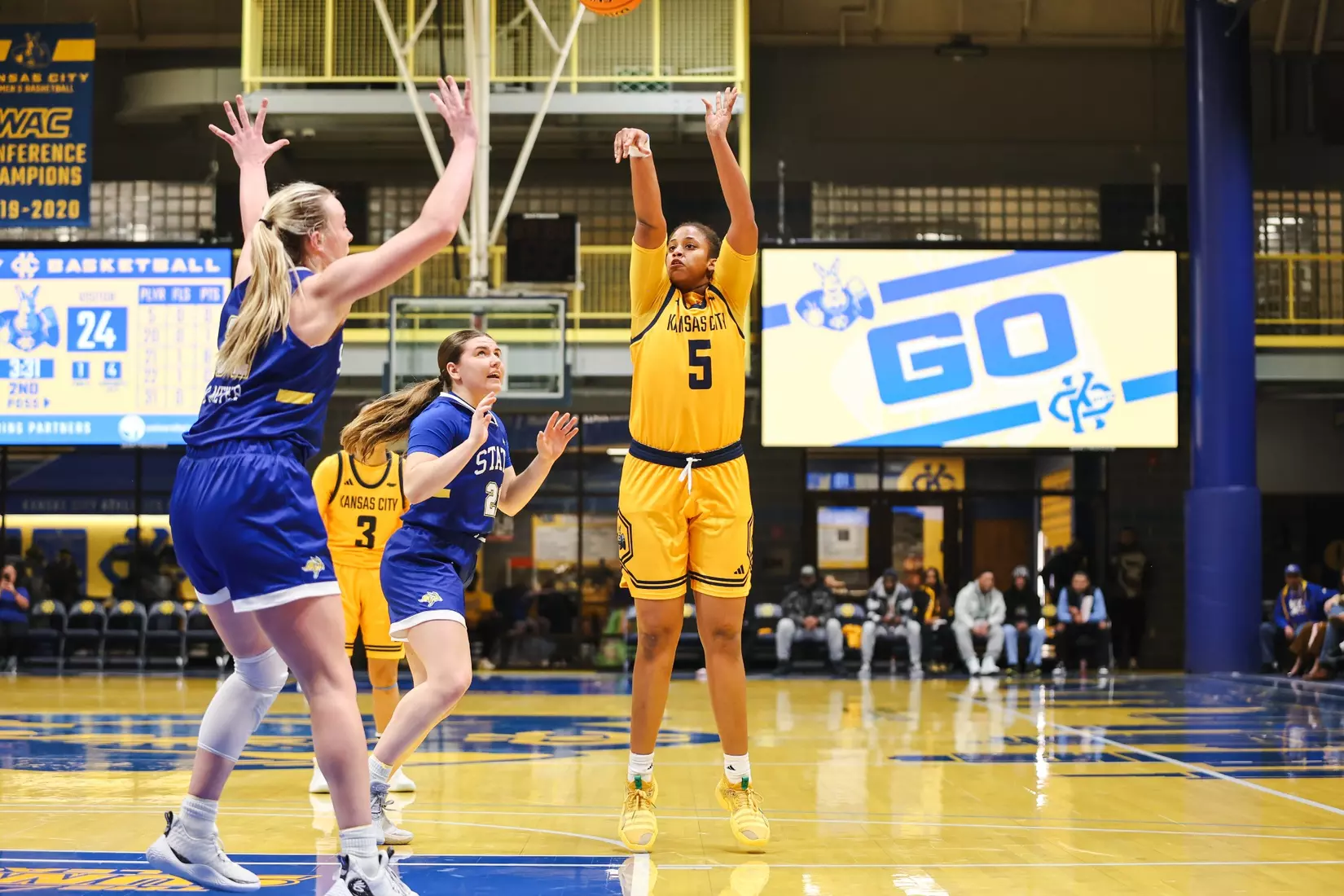 A strong start was not enough for Kansas City Women's Basketball against league-leading South Dakota State on Jan. 25, 2024.