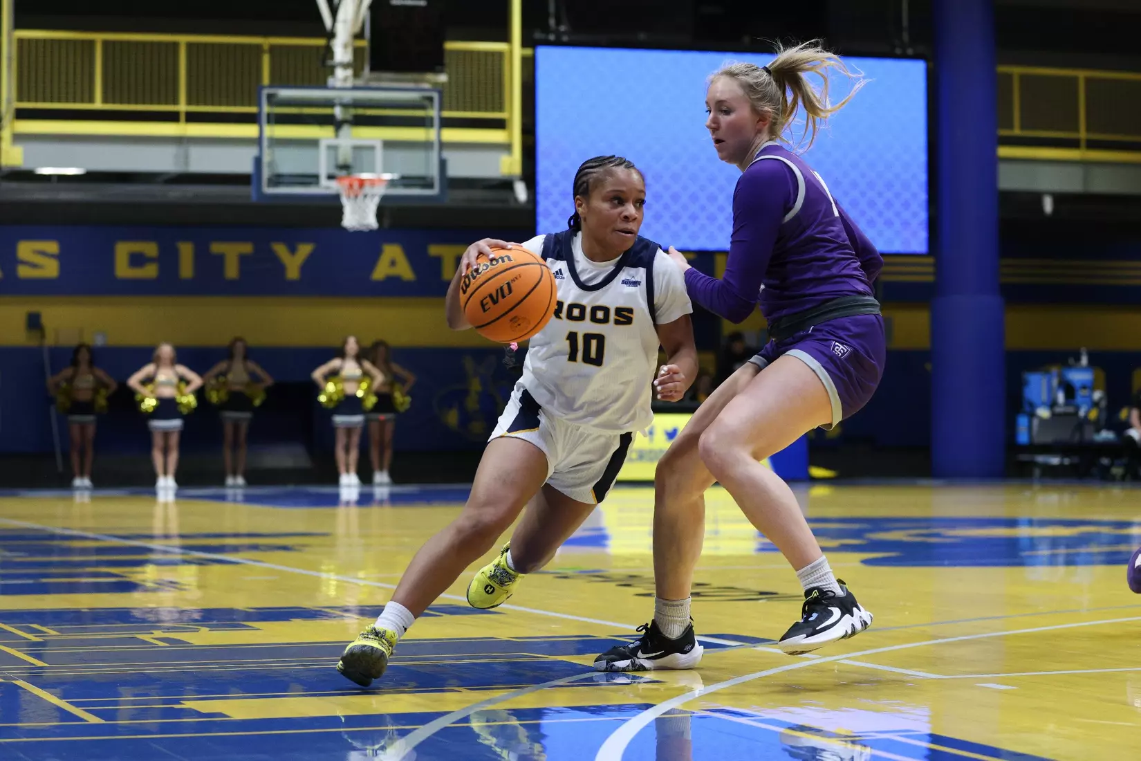 Kansas City Women's Basketball fell to St. Thomas in the last game of the 2023 calendar year on Dec. 31, 2023.