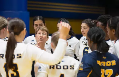 In honor of brining awareness to Breast Cancer Awareness month, the KC Roos took on the Denver Pioneers in an intense match. Unfortunately, KC would fall to the Pioneers in a final score of 3-1.