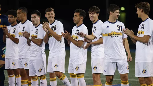 MSOC clapping vs. UST