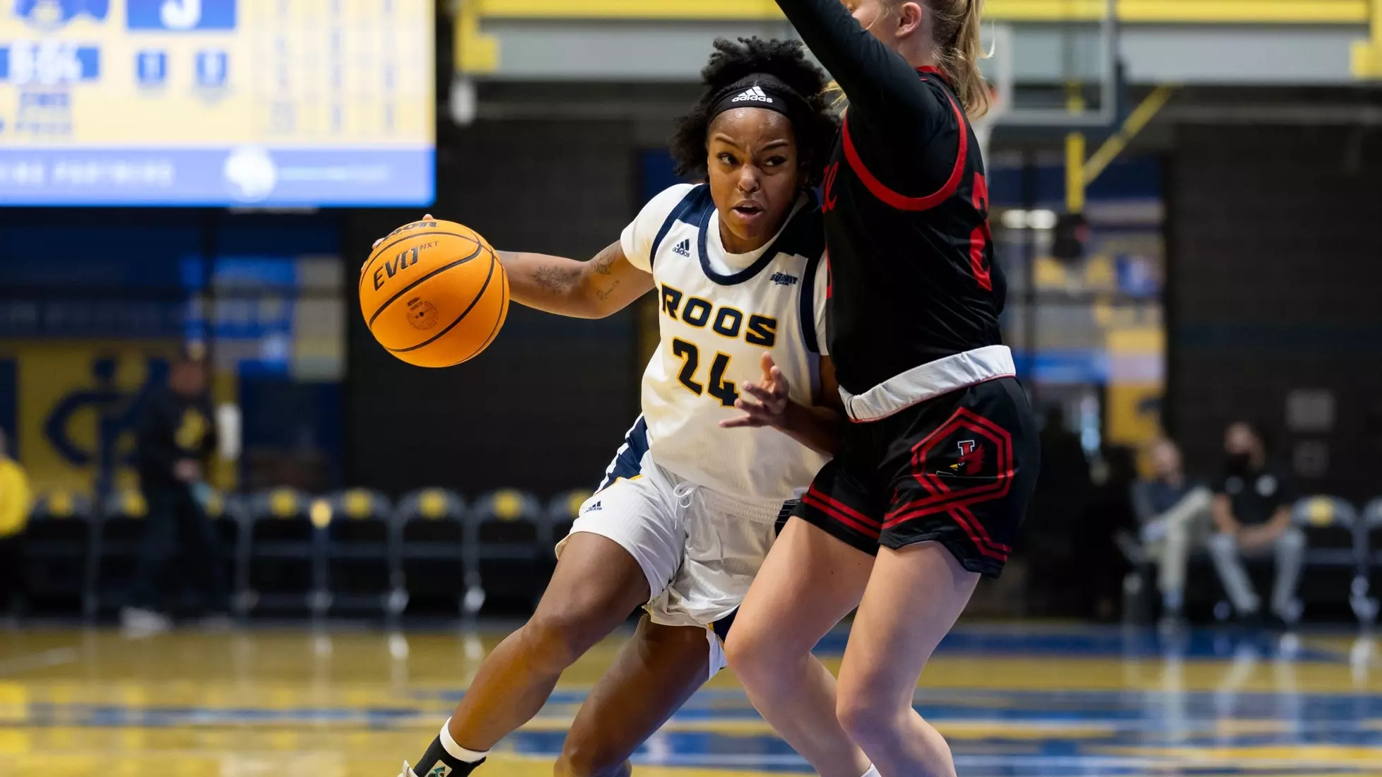 Starting off the season strong, the Kansas City Roos faced against William Jewell in the first home game of the season. After an intense game, the Roos walked away victorious with a final score of 74-32.