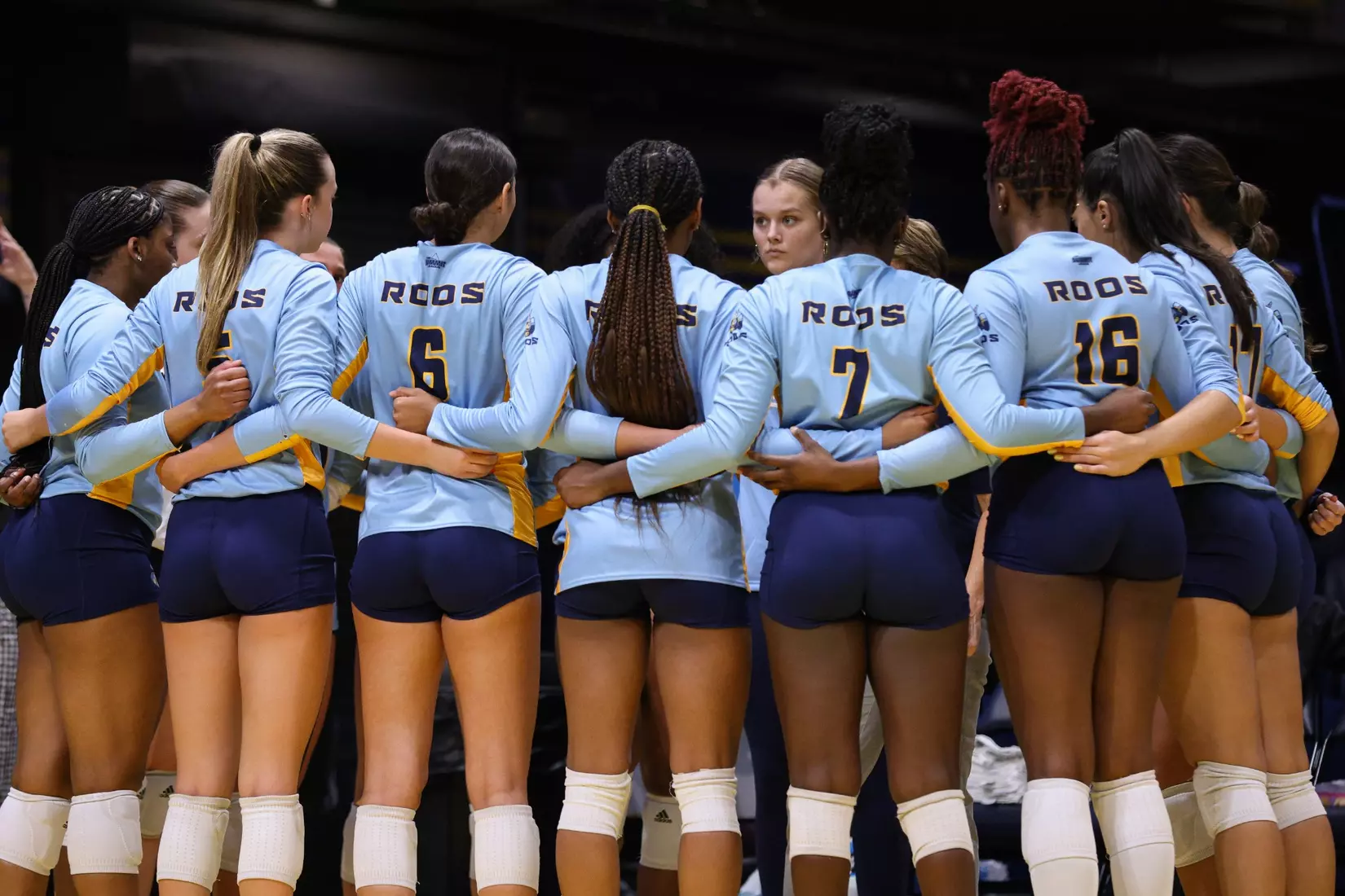 Kansas City Volleyball fell to Lindenwood in three sets, 25-14, 26-24, 25-21, in its first game of the Kangaroo Klassic. Kaia Dunford led the team in kills with seven.