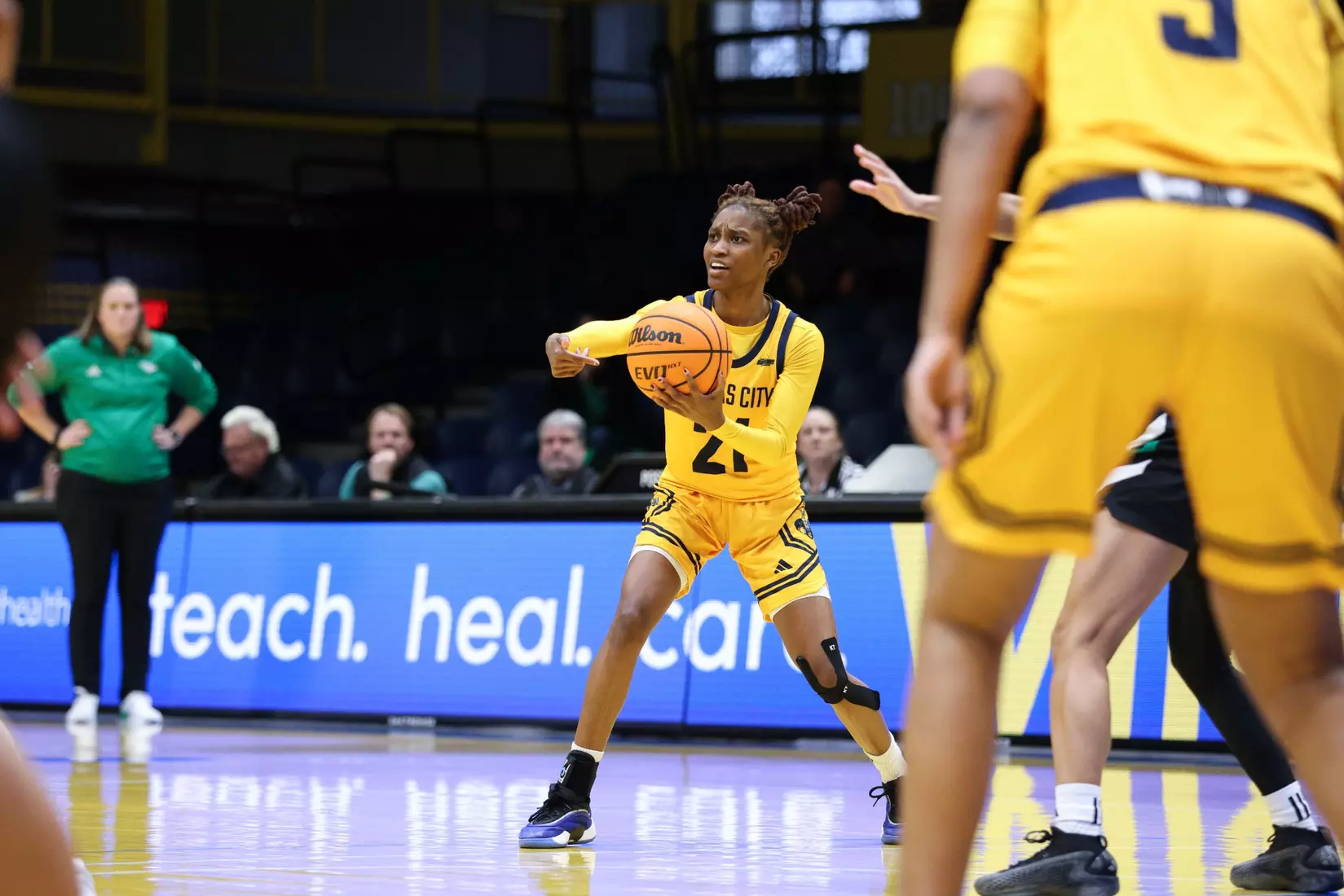 Kansas City Women's Basketball fell to North Dakota 60-63 in its home opener. Alayna Contreras led the Roos from the field with 16 points.