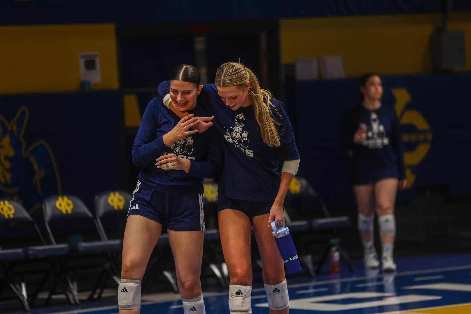 Kansas City Volleyball was unable to hold momentum after a thrilling first set, falling to South Dakota in four on Oct. 15, 2025.